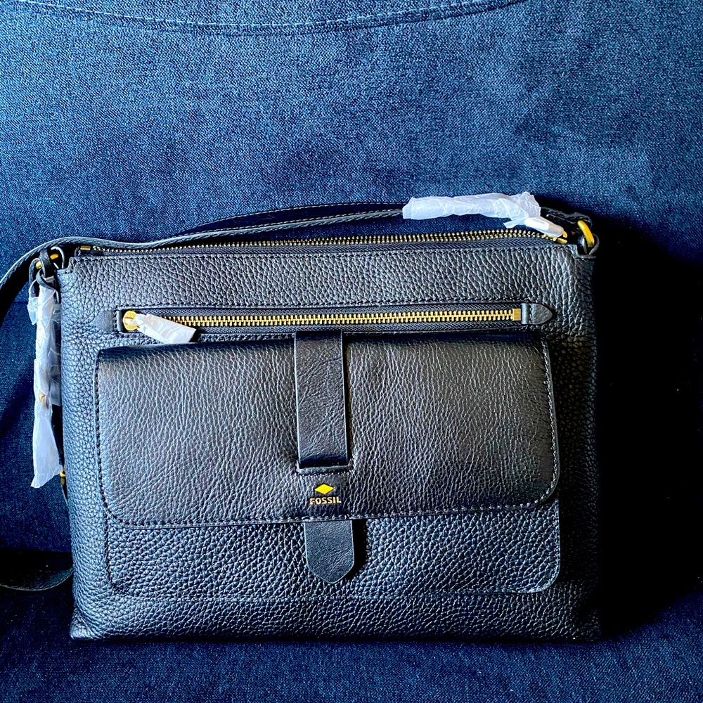 Fossil Crossbody bag!
